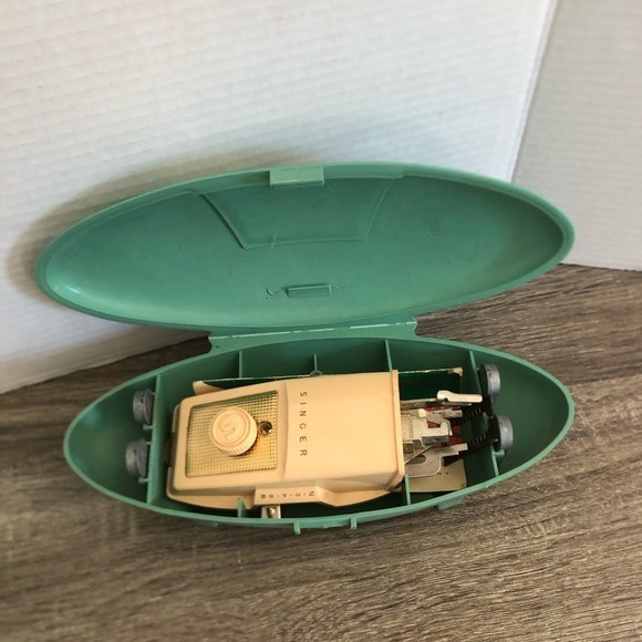 Vtg Singer Buttonholer Attachment - Picture 5 of 9